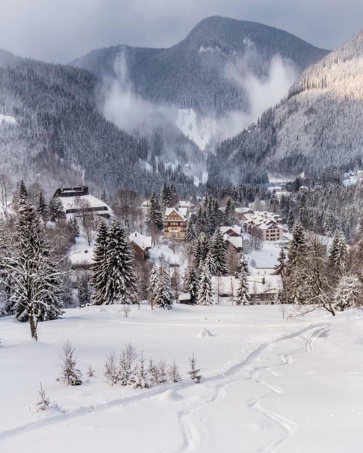 Hotel Horni Pramen スピンドレルフ・ムリン エクステリア 写真